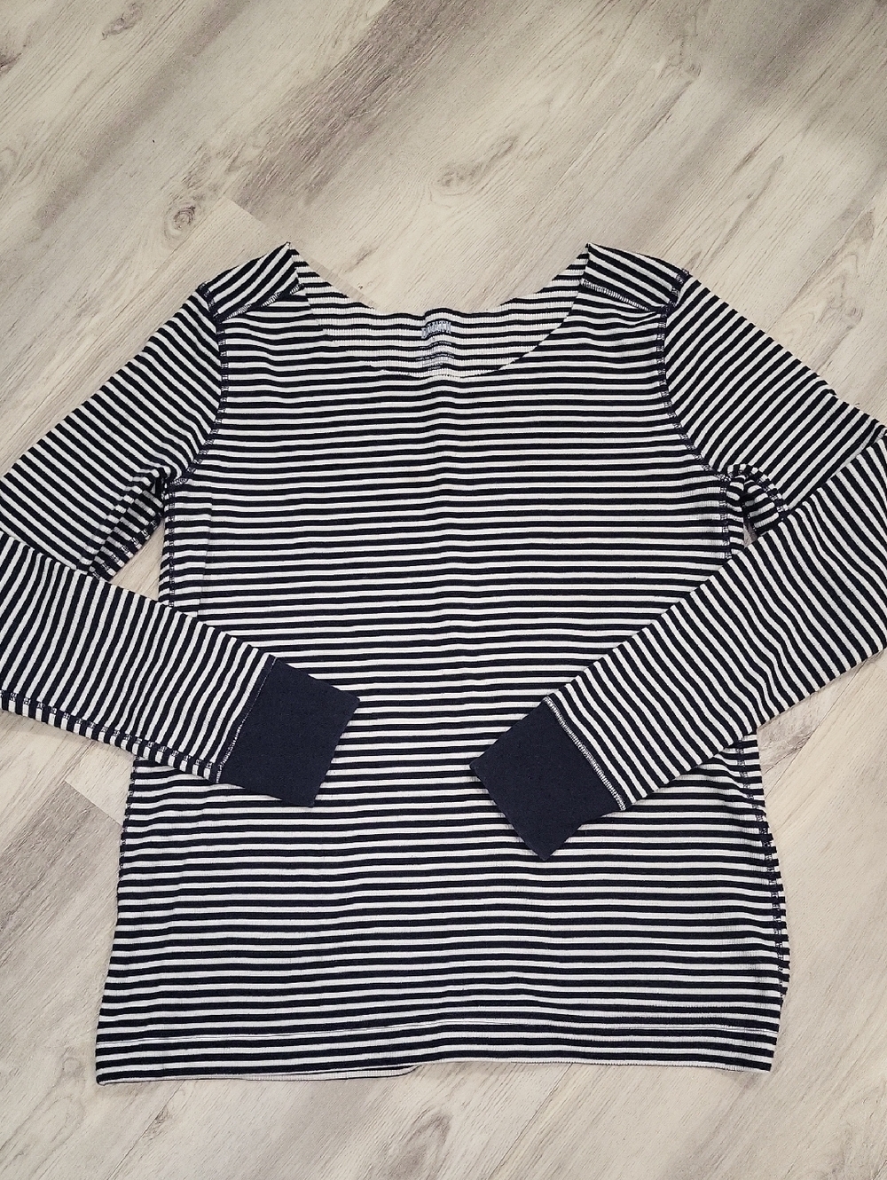 Duluth Trading Co Navy and White Striped Long Sleeve Tee